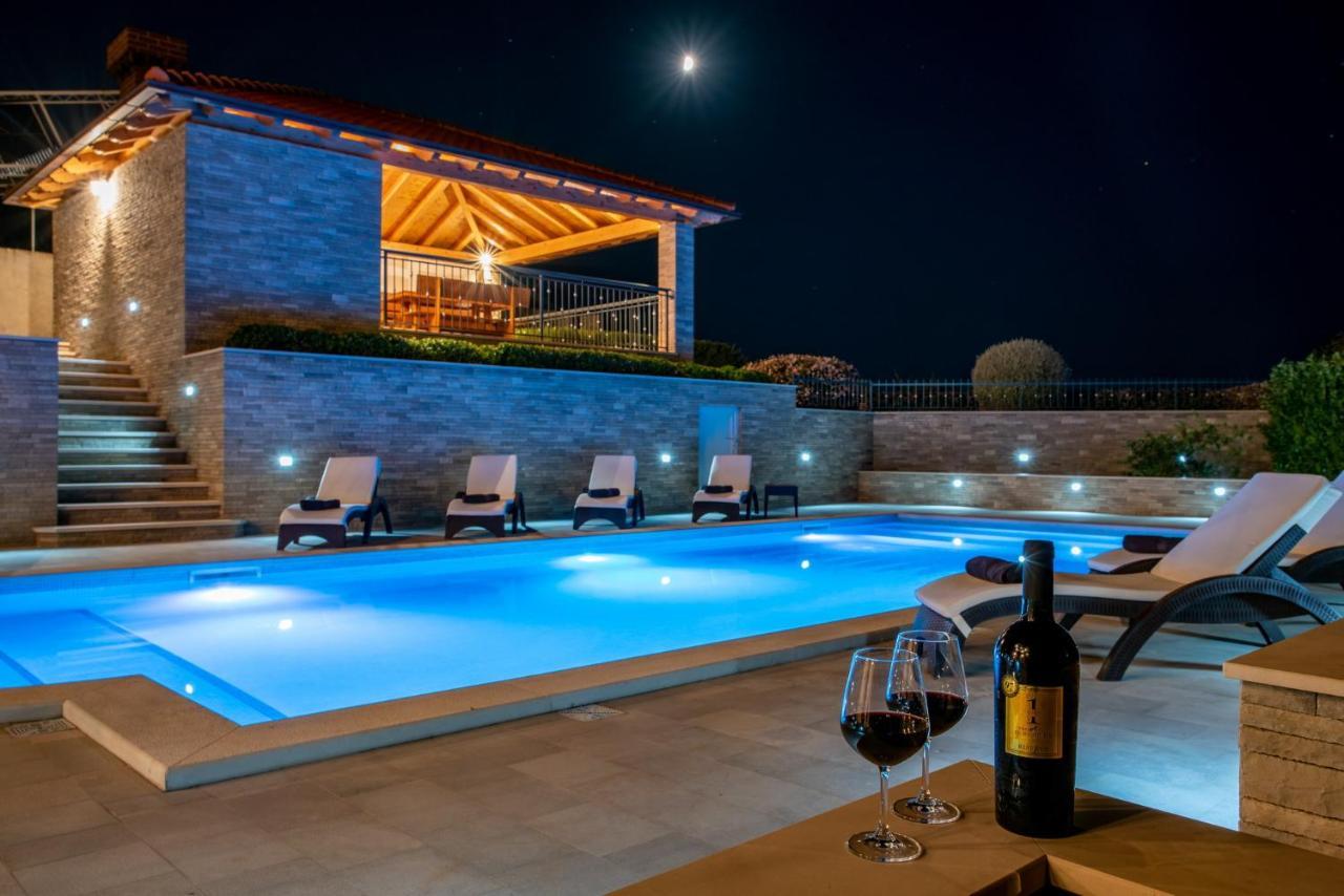 קאבטאט Apartments Sutalo 2 מראה חיצוני תמונה